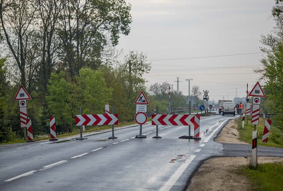 Tamási-Kishenyei Vasúti átjáró ideiglenes lezárása